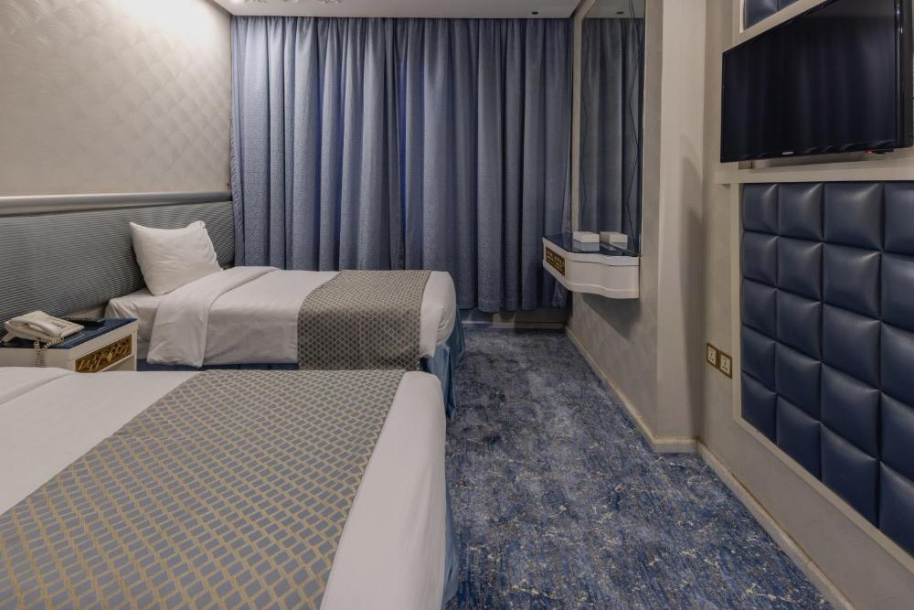 Montana Al Azizia Hotel