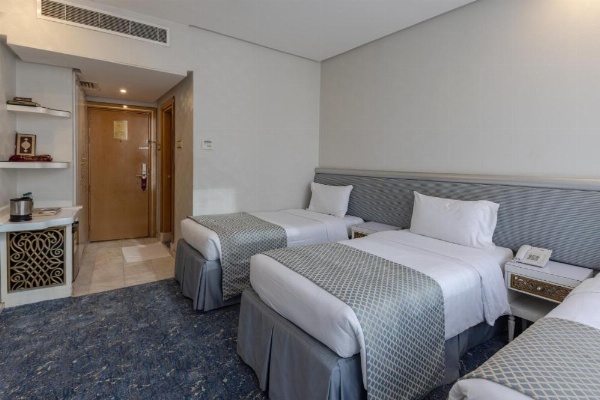 Montana Al Azizia Hotel image 26