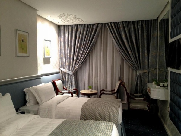 Montana Al Azizia Hotel image 27